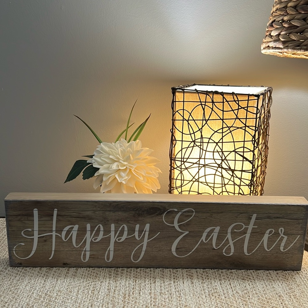 Wooden Happy Easter sign
